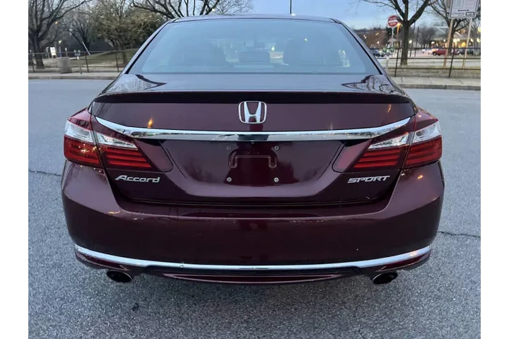 $10900 : 2016 Accord Sport image 6
