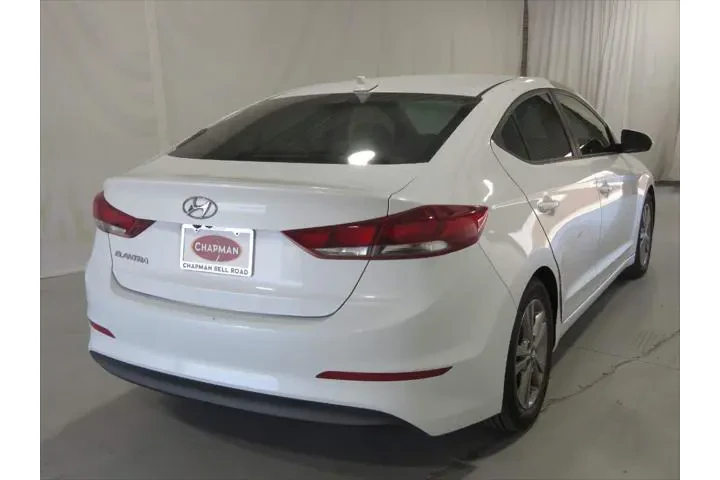 $9940 : Hyundai ELANTRA 2017 SE 4dr image 2