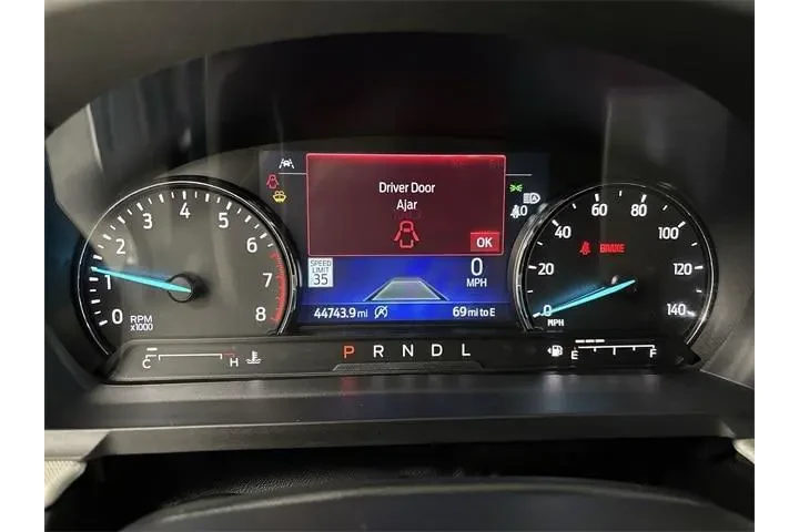 $28000 : Ford Explorer 2023 AWD XLT 4 image 7