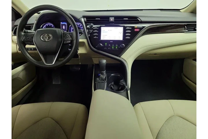 $21998 : Toyota Camry 2020 LE 4dr Sed image 9