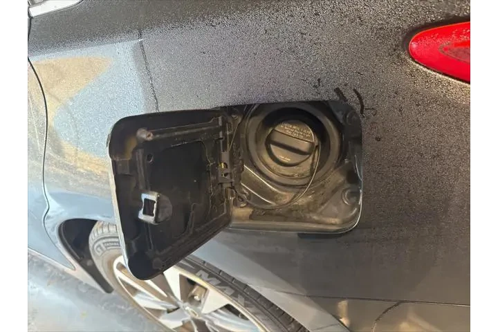 $10999 : Nissan Altima 2017 2.5 SV 4d image 10