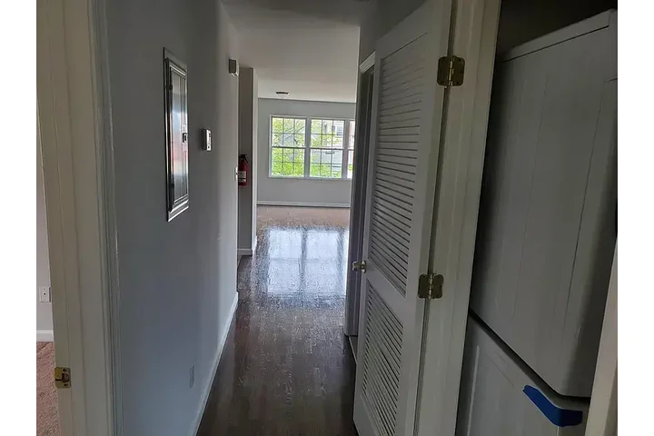 $2749 : Three Bedrooms Apt for Rent image 2