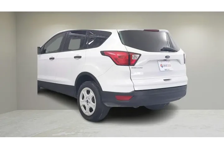 2015 Escape SE 4WD image 8
