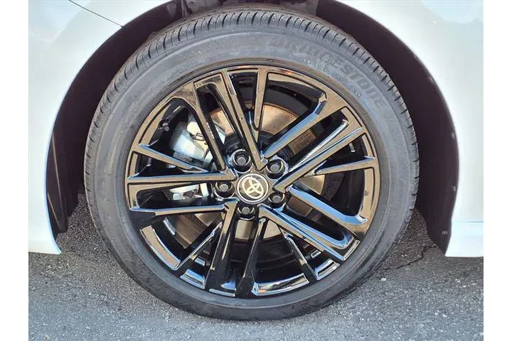 $29647 : Toyota Camry 2025 SE 4dr Sed image 7