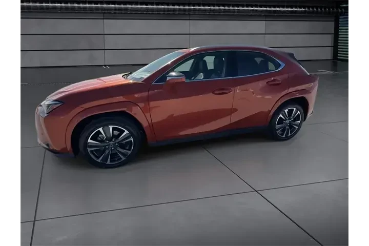 $29988 : Lexus UX 250h 2023 Premium 4 image 4