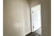 Fresh 1bd 1ba @ Huntington
