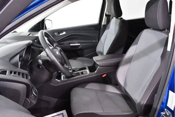 $13955 : Ford Escape 2018 AWD SE 4dr image 6