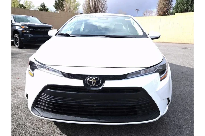 $23998 : Toyota Corolla 2025 LE 4dr S image 2