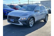 $19995 : Hyundai KONA 2023 AWD SEL 4d thumbnail