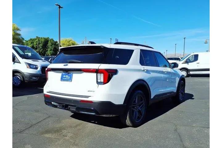 $38987 : Ford Explorer 2025 AWD ST-Li image 6