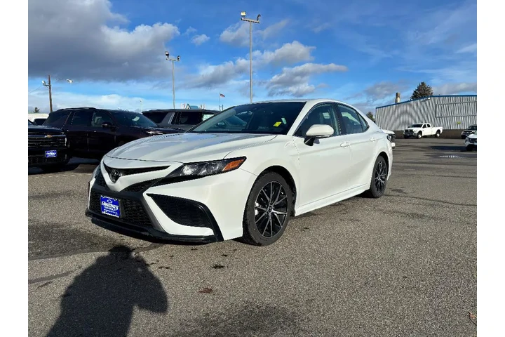 $25999 : Toyota Camry 2024 SE 4dr Sed image 1