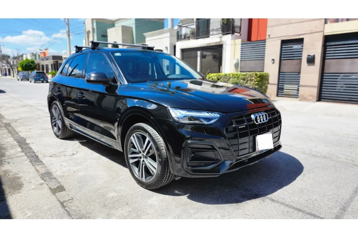 $850000 : Venta de Audi Q5 45 TFSI E image 1