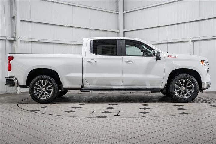 $64230 : 2025 Silverado 1500 LT image 9