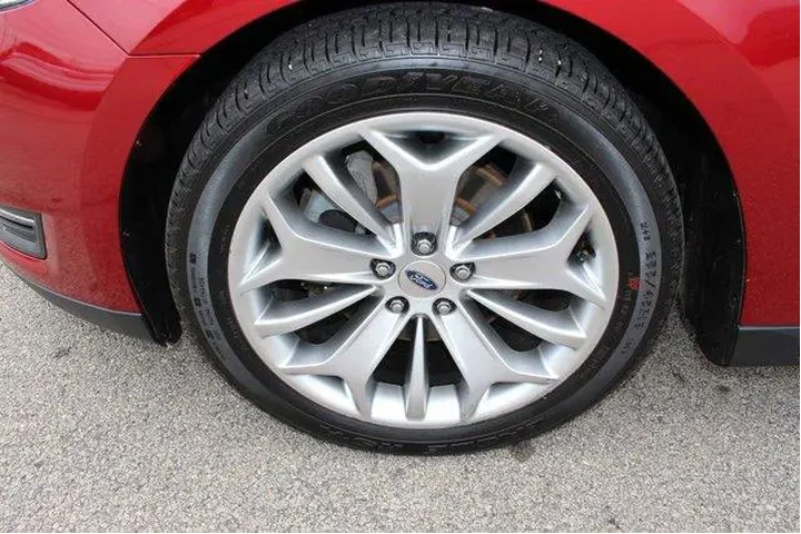 $9995 : Ford Taurus 2016 Limited 4dr image 9