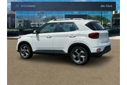 $23283 : Hyundai VENUE 2025 SEL 4dr C thumbnail