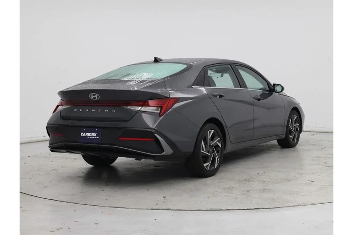 $20998 : Hyundai ELANTRA 2024 SEL 4dr image 8