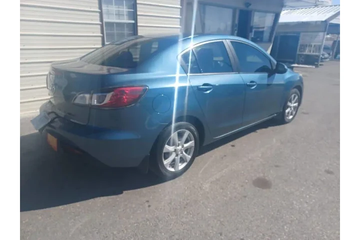 $5995 : 2011 MAZDA3 i Touring image 5