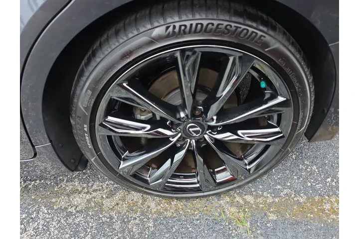 $38790 : Lexus IS 350 2023 F SPORT 4d image 6