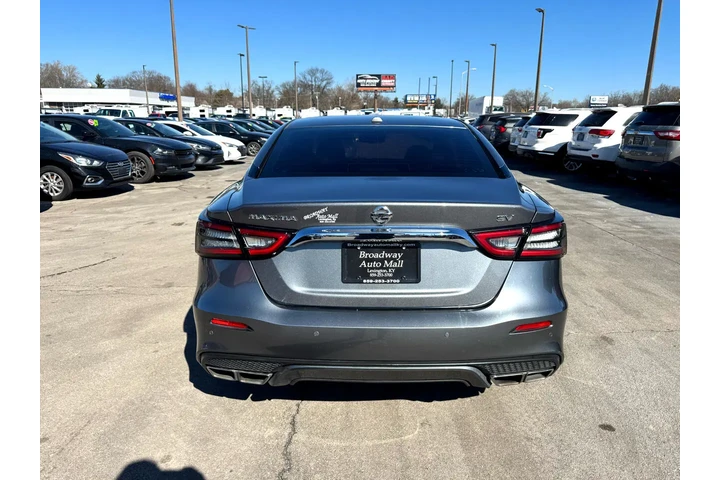 $19980 : 2020 Maxima SV 3.5L image 3
