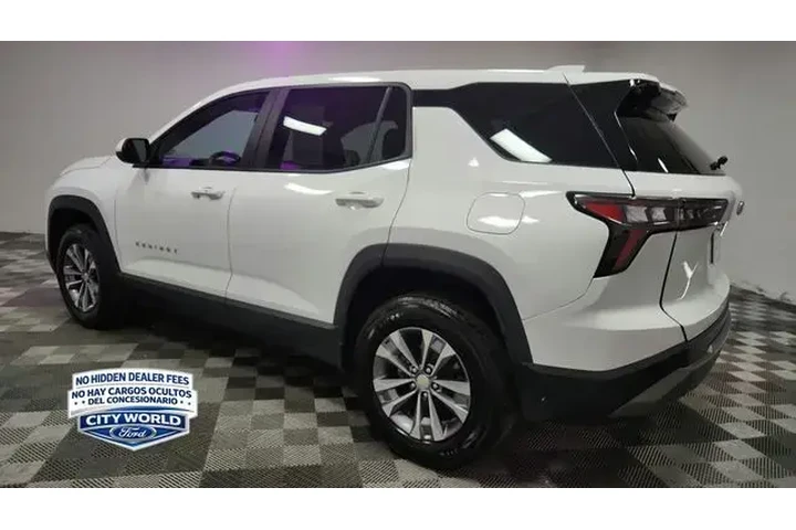 $24924 : Chevrolet Equinox 2025 LT 4d image 5