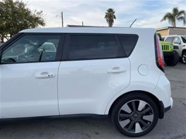 $8295 : 2015 KIA SOUL2015 KIA SOUL image 6