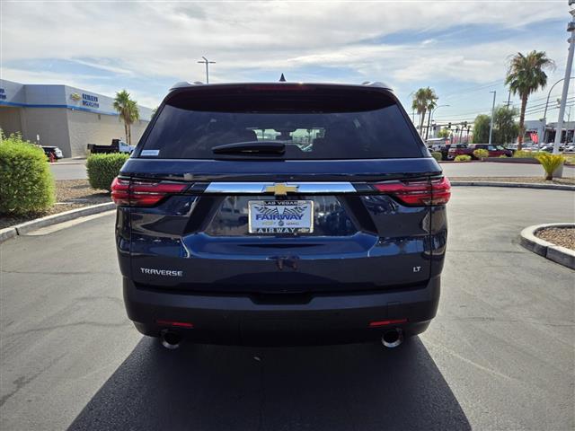 $27635 : Pre-Owned 2023 Traverse LT Cl image 5