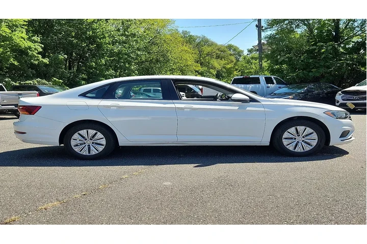 $15641 : Volkswagen Jetta 2019 S 4dr image 6