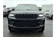 $32500 : Jeep Grand Cherokee 2024 4x4 thumbnail