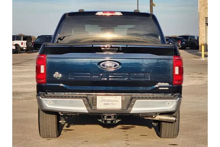 $33707 : Ford F-150 2023 4x2 XLT 4dr image 8