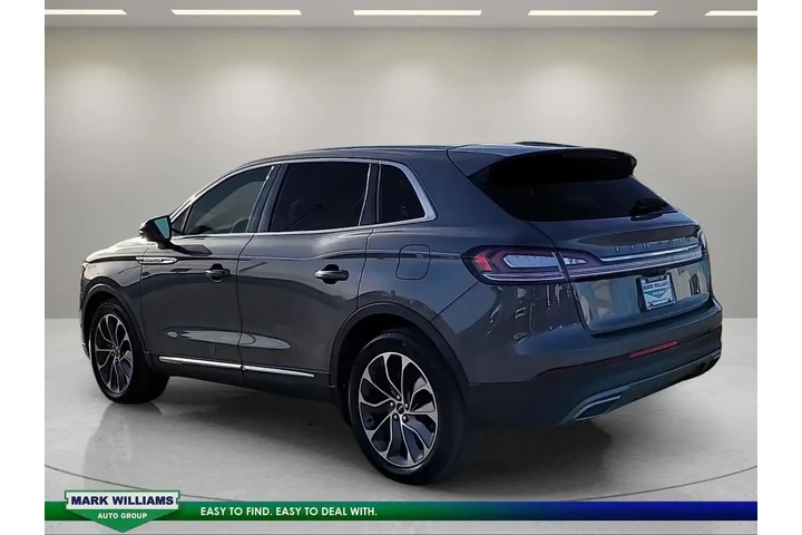 $31999 : Lincoln Nautilus 2022 AWD Re image 6