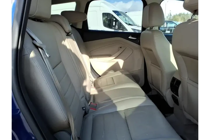 $10749 : Ford Escape 2015 AWD SE 4dr image 7