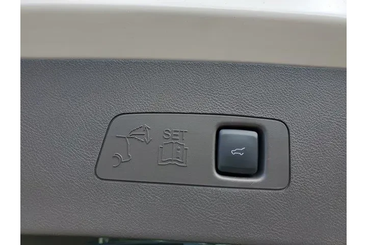 Lincoln Corsair 2021 Standar image 9