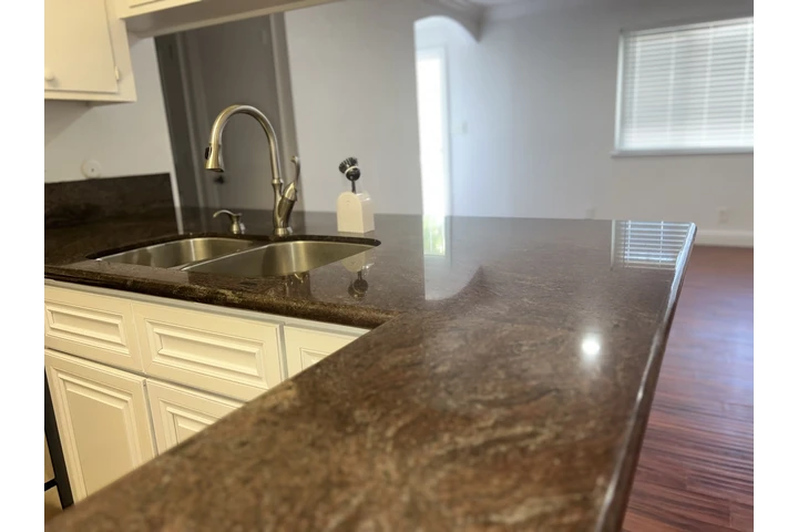 $1950 : Apartamento disponible image 3