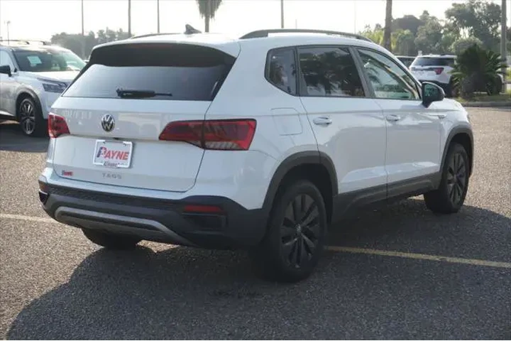 $21995 : Volkswagen Taos 2024 S 4dr S image 7