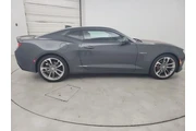 $23998 : Chevrolet Camaro 2017 LT 2dr thumbnail