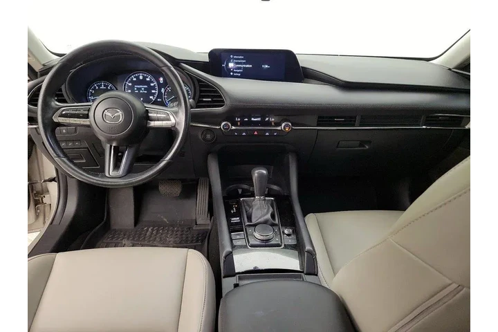 $23998 : Mazda Mazda3 Sedan 2023 2.5 image 9