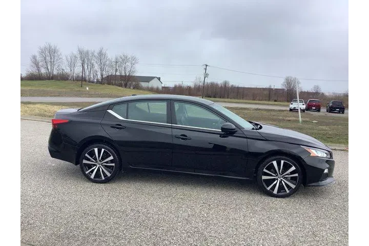 $19988 : Nissan Altima 2021 AWD 2.5 S image 5