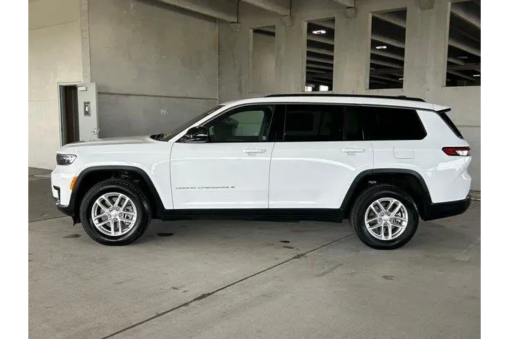 $30890 : Jeep Grand Cherokee L 2025 4 image 2