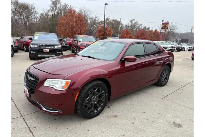 $12950 : 2019 300 S image 1