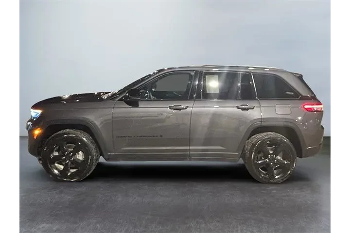 $33880 : Jeep Grand Cherokee 2024 4x4 image 2