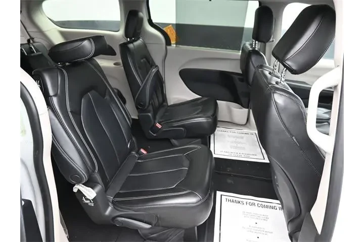 $23761 : Chrysler Pacifica 2023 Touri image 7
