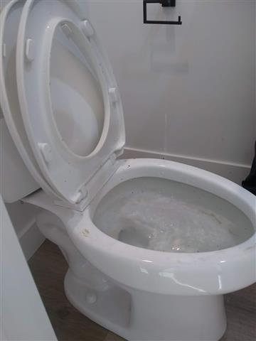 PLOMERO DRENAJES 🚽 image 1