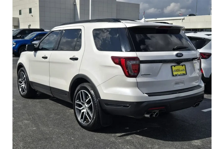 $14999 : Ford Explorer 2018 AWD Sport image 5