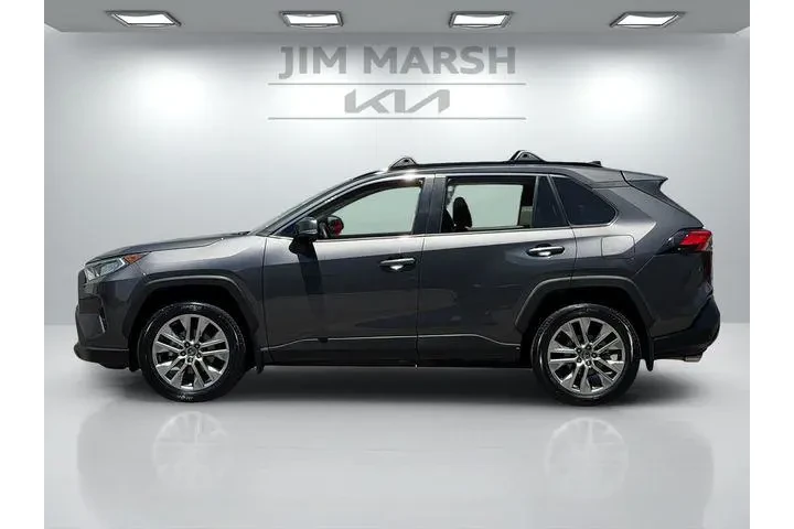 $23588 : Toyota RAV4 2019 XLE Premium image 2