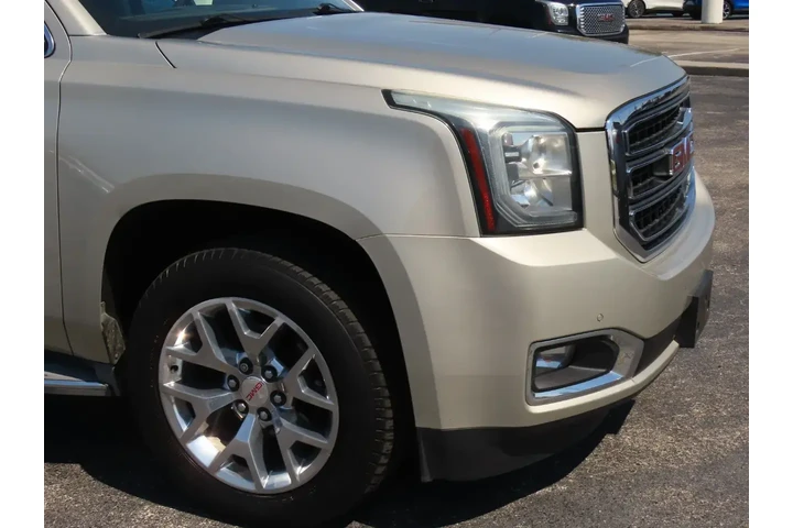 $18999 : GMC Yukon XL 2015 4x2 SLT 4d image 6