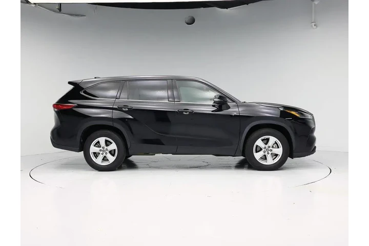 $27998 : Toyota Highlander 2021 L 4dr image 7