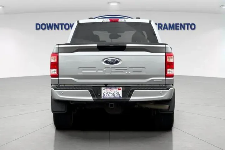 $25900 : Ford F-150 2021 4x4 XLT 4dr image 9