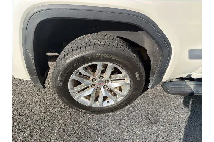 $29756 : GMC Sierra 1500 2019 4x4 SLT image 7