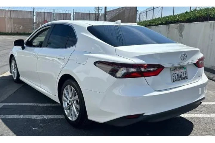 $24500 : Toyota Camry 2023 LE 4dr Sed image 4