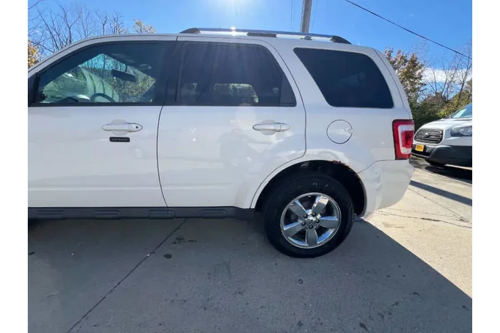 $5295 : 2011 Escape Limited image 10